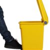 Afvalbak STEP-ON CLASSIC 30 liter geel stap
