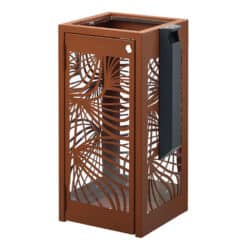 BELLA afvalbak 110L met geïntegreerde asbak in corten-effect afwerking, vrijstaand of vast te plaatsen, vandalismebestendig en ongediertewerend ontwerp.